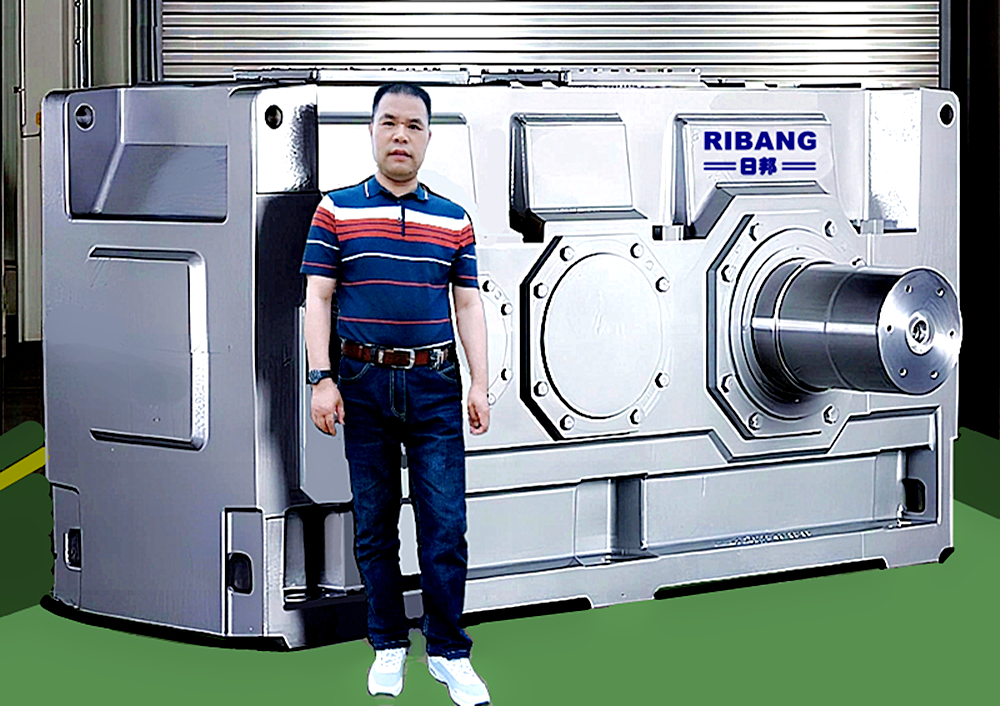 余经理形象02.jpg